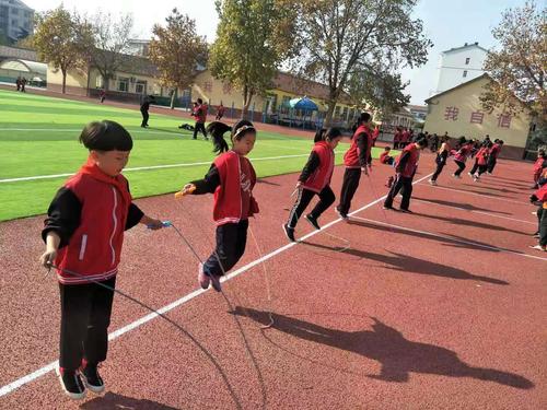 适合小学生体育运动项目-跳绳