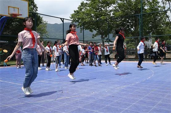 C4gym广州惊奇—小学二年级体育公开课教学指导